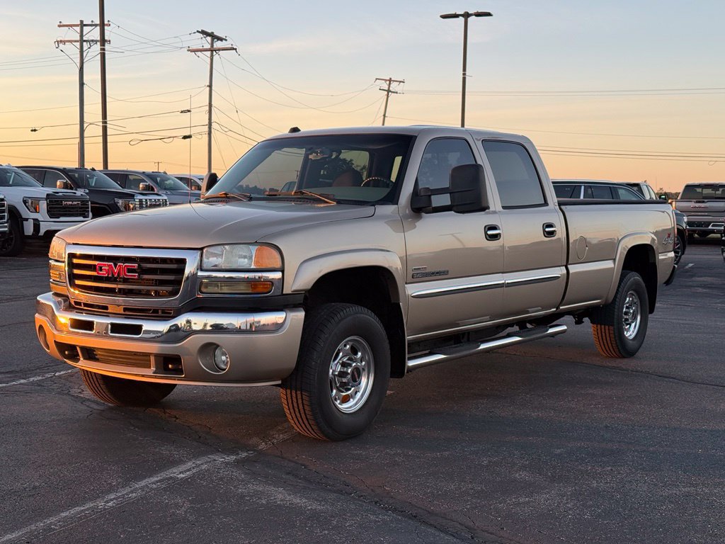 Used 2004 GMC Sierra 2500 SLE w/ Heavy-Duty Power Package AWD/4WD image 5