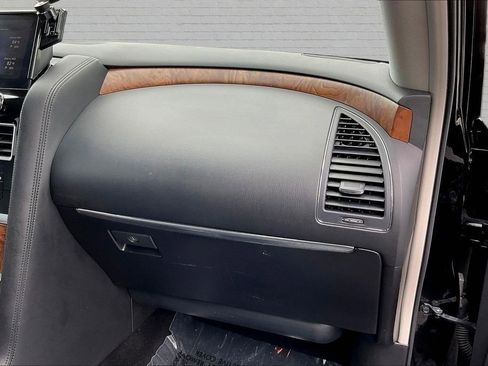 Used 2023 Nissan Armada SL RWD image 21