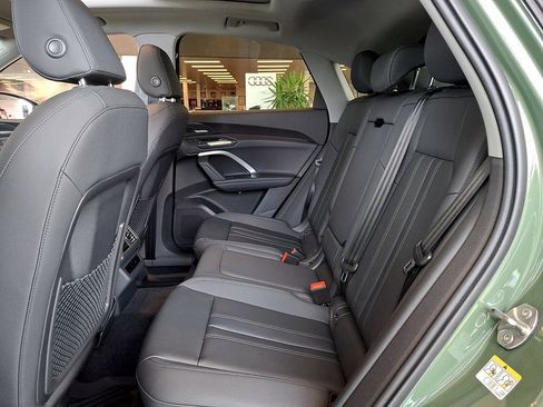 New 2026 Audi Q5 Premium Plus AWD/4WD image 9