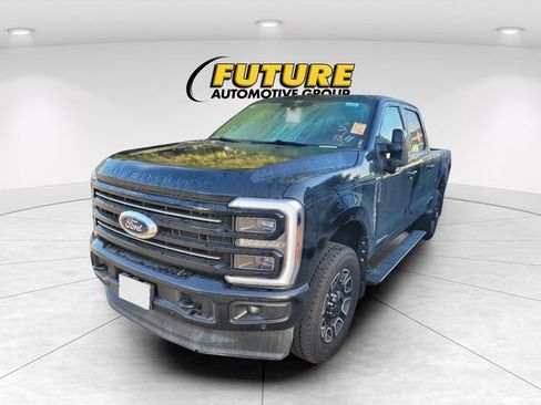 Used 2026 Ford F350 Platinum AWD/4WD image 3
