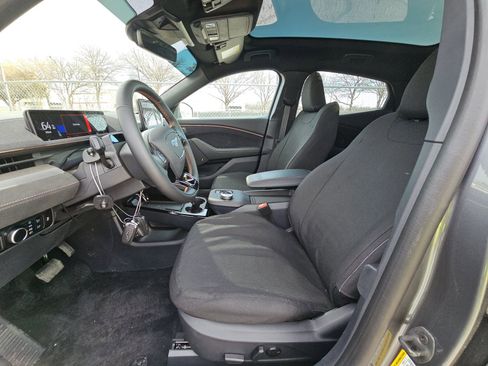 Used 2023 Ford Mustang Mach-E GT image 8