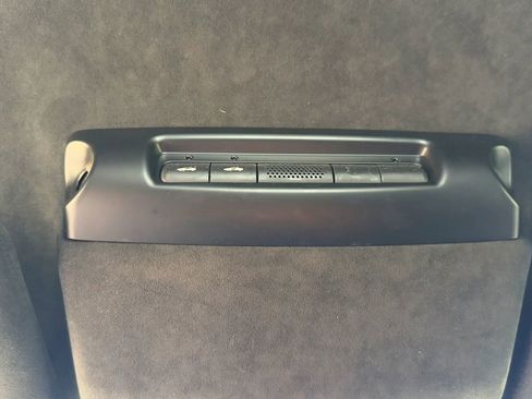 Used 2014 Maserati GranTurismo Sport image 22