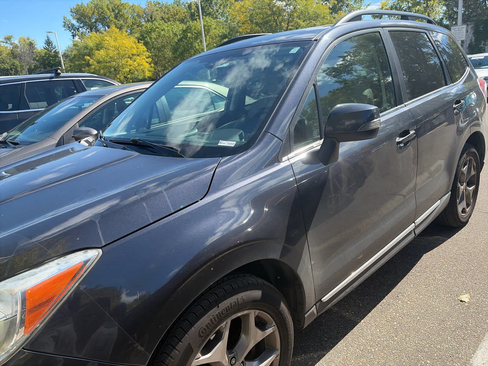Used 2015 Subaru Forester 2.5i Touring w/ Eyesight & Navigation System AWD/4WD image 3