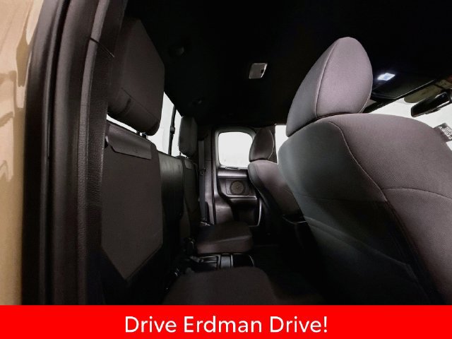 Certified 2016 Toyota Tacoma TRD Sport w/ Premium & Technology Package AWD/4WD image 27