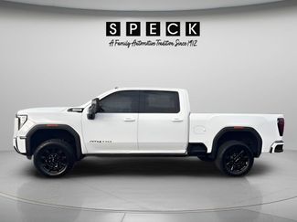 Used 2024 GMC Sierra 2500 AT4 w/ AT4 Premium Plus Package AWD/4WD video 2
