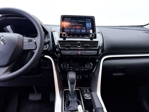 New 2026 Mitsubishi Eclipse Cross LE AWD/4WD image 13