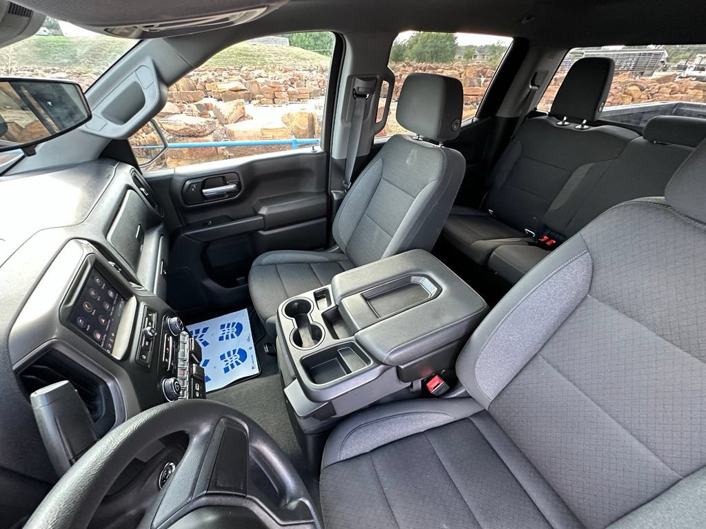 Used 2025 Chevrolet Silverado 1500 Custom Trail Boss AWD/4WD image 18
