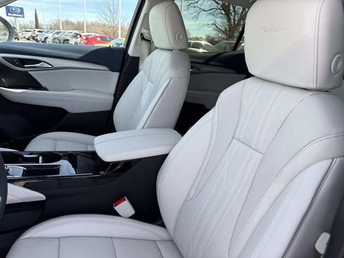 New 2026 Buick Envision Avenir image 14