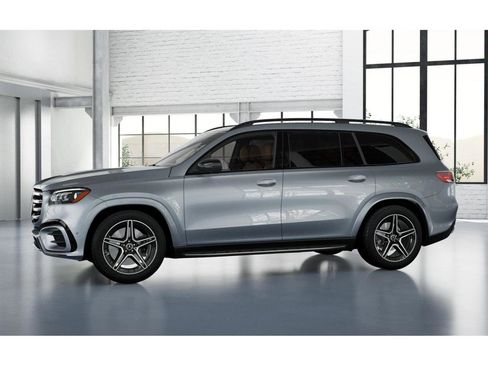 New 2026 Mercedes-Benz GLS 450 4MATIC image 36