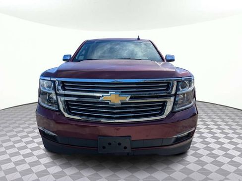 Used 2017 Chevrolet Suburban Premier image 9