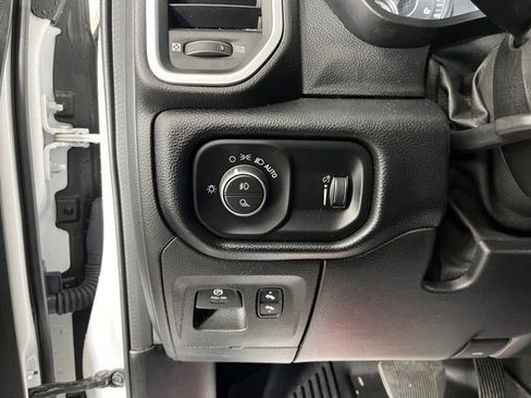 Used 2021 RAM 1500 Big Horn AWD/4WD image 18