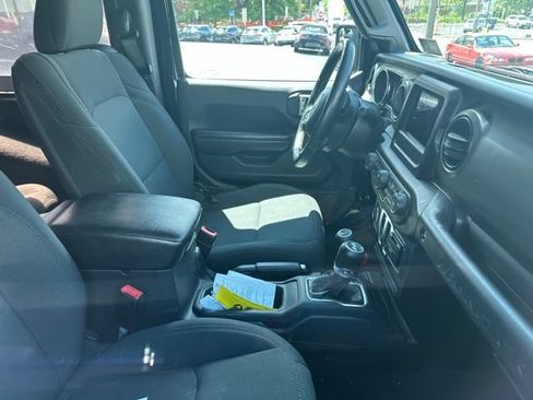 Used 2021 Jeep Wrangler Sport AWD/4WD image 6