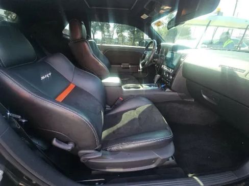 Used 2008 Dodge Challenger SRT8 RWD image 8