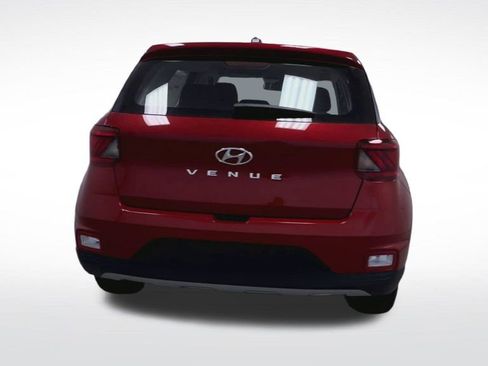 New 2026 Hyundai Venue SE FWD image 19