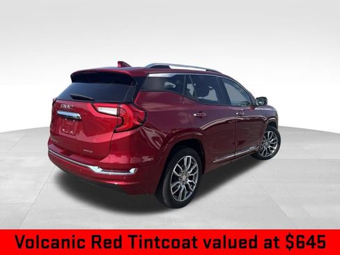 Certified 2023 GMC Terrain Denali w/ Denali Premium Package AWD/4WD image 5