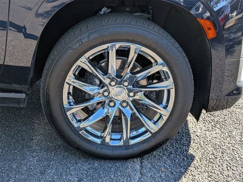 Used 2023 Cadillac Escalade Premium Luxury Platinum w/ LPO, Radiant Package image 13