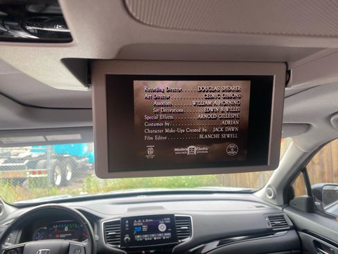 Used 2019 Honda Pilot Elite image 15