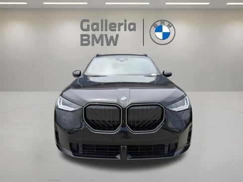 Certified 2026 BMW X3 xDrive30i w/ M Sport Package AWD/4WD image 3