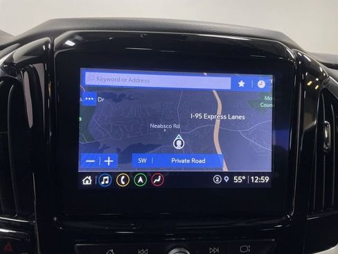 Used 2022 Chevrolet Traverse RS image 18