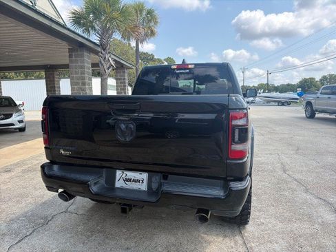 Used 2022 RAM 1500 Laramie AWD/4WD image 5