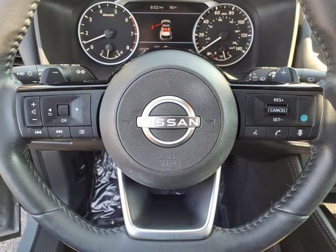 Certified 2023 Nissan Rogue SL AWD/4WD image 29
