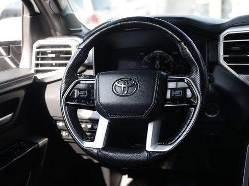 Used 2024 Toyota Tundra Platinum AWD/4WD image 33