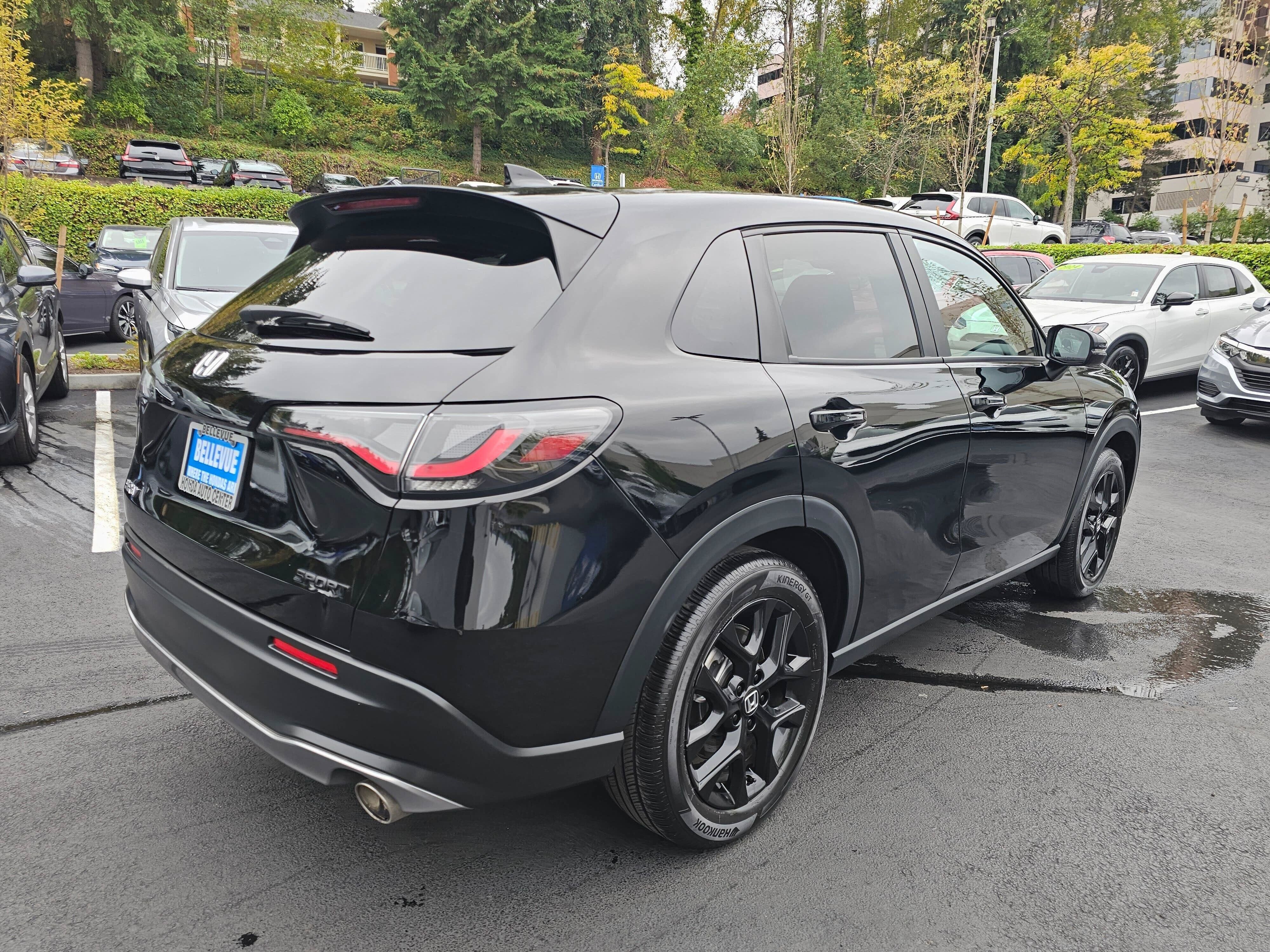 Used 2024 Honda HR-V Sport image 7