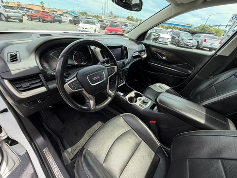 Used 2021 GMC Terrain Denali w/ Denali Premium Package AWD/4WD image 10