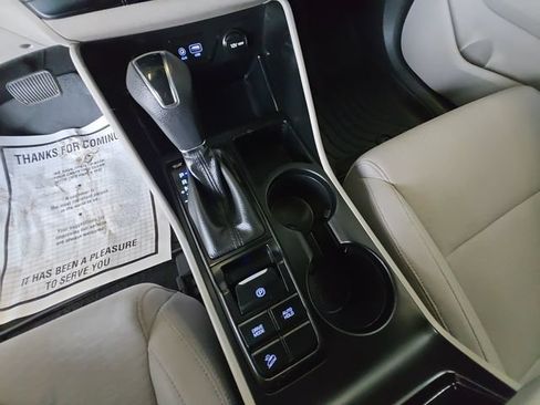 Used 2019 Hyundai Tucson SE AWD/4WD image 18