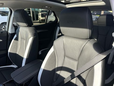 New 2026 Buick Envision Sport Touring AWD/4WD image 24