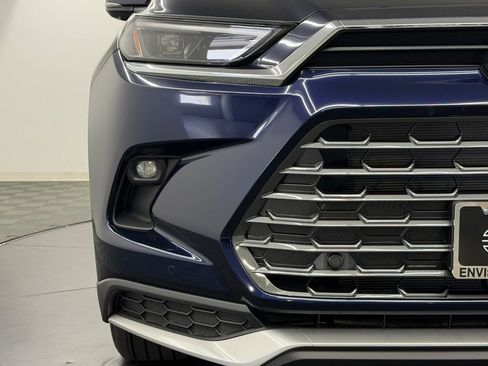 New 2026 Toyota Grand Highlander AWD Hybrid image 8