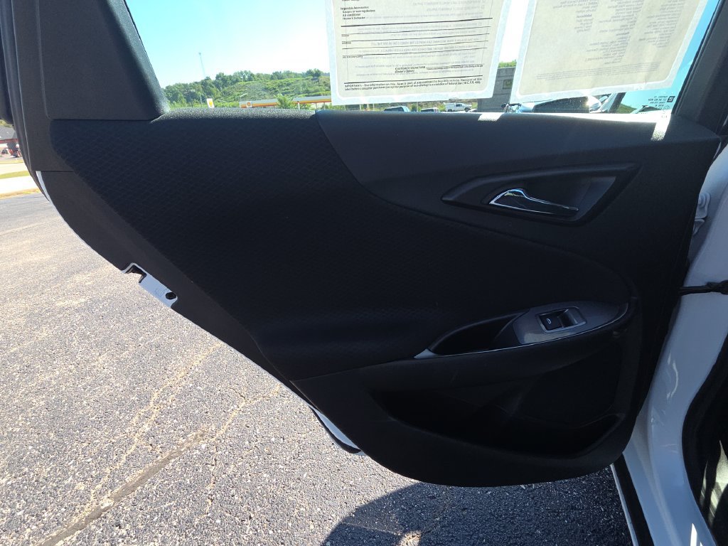 Used 2023 Chevrolet Malibu LT FWD image 26