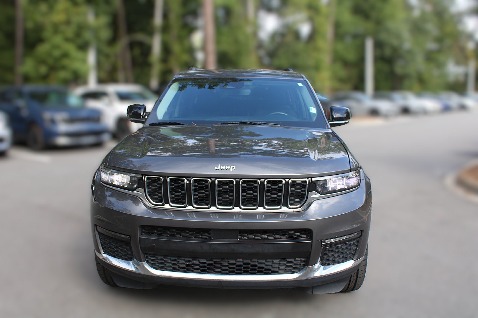 Used 2022 Jeep Grand Cherokee L Limited RWD image 17