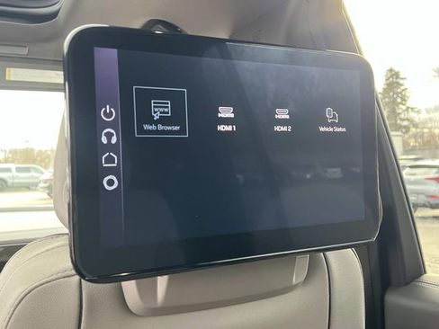 New 2026 GMC Yukon XL Elevation w/ Elevation Premium Package image 13