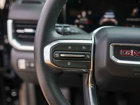 Used 2026 GMC Terrain Elevation image 16