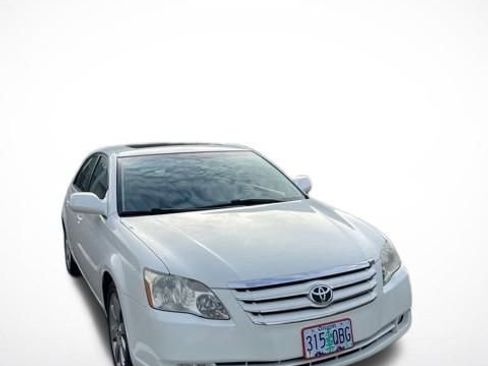 Used 2005 Toyota Avalon XL image 7