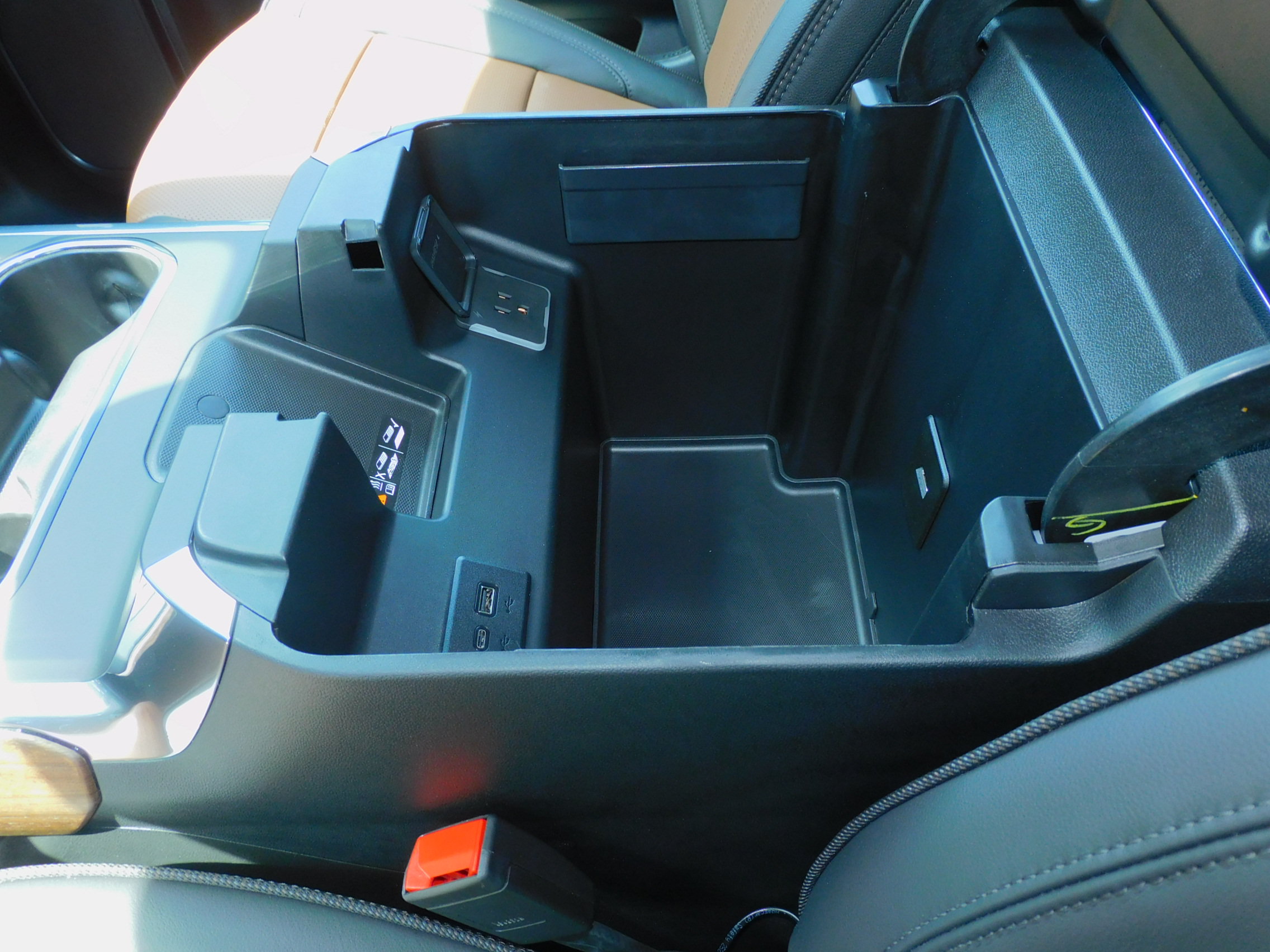 New 2026 Chevrolet Silverado 2500 High Country w/ High Country Premium Package AWD/4WD image 40