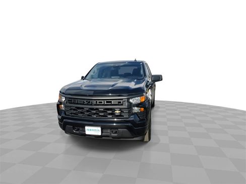 Certified 2024 Chevrolet Silverado 1500 Custom image 3