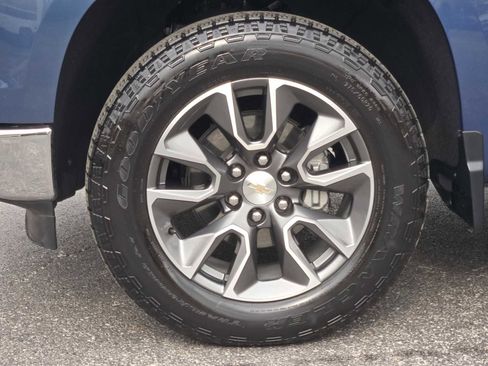 Certified 2024 Chevrolet Silverado 1500 LT image 31