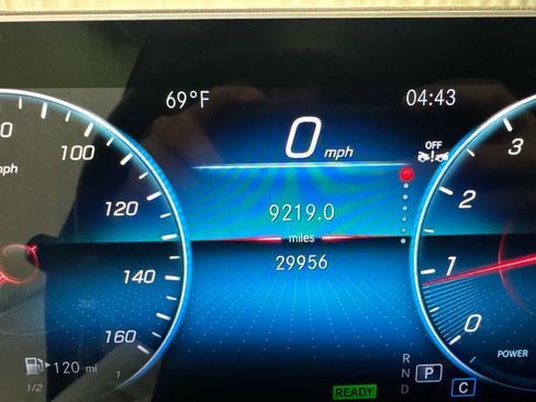 Used 2023 Mercedes-Benz GLE 450 4MATIC image 15