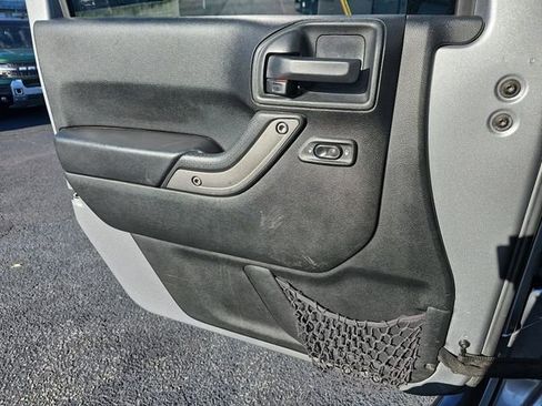 Used 2017 Jeep Wrangler Sport w/ Quick Order Package 24S image 28