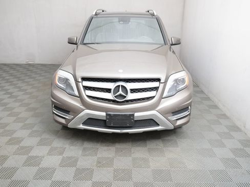 Used 2014 Mercedes-Benz GLK 250 BlueTEC 4MATIC image 2