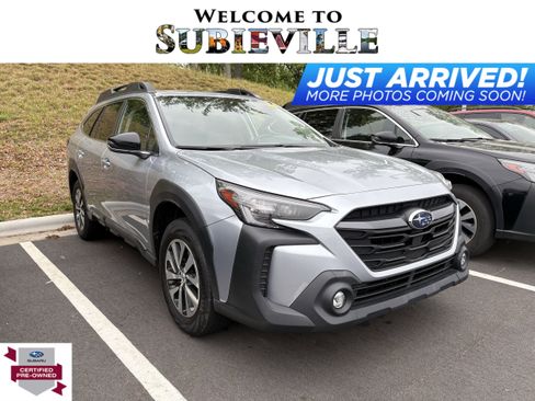 Used 2024 Subaru Outback Premium AWD/4WD image 1