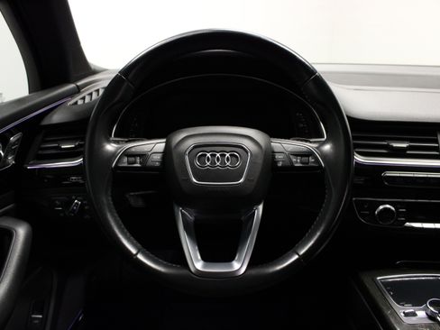 Used 2019 Audi Q7 3.0T Prestige AWD/4WD image 32