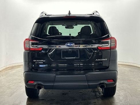 Used 2023 Subaru Ascent Premium w/ Convenience Package image 4