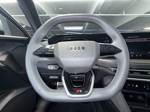Used 2025 Audi SQ5 Premium Plus AWD/4WD image 15