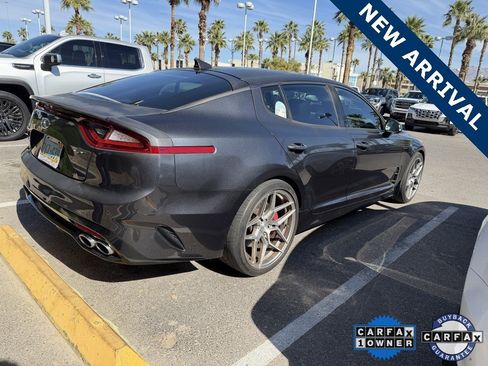 Used 2019 Kia Stinger GT2 image 3