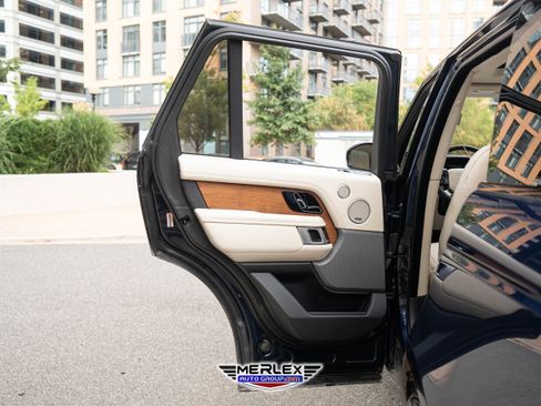 Used 2018 Land Rover Range Rover Supercharged image 47