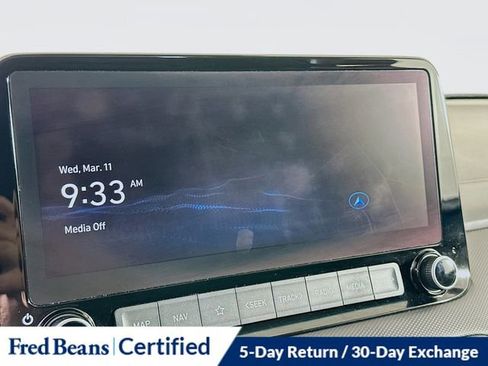 Certified 2023 Hyundai Kona SEL w/ Convenience Package image 17