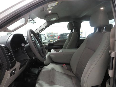 Used 2016 Ford F150 XL w/ Equipment Group 101A Mid AWD/4WD image 15